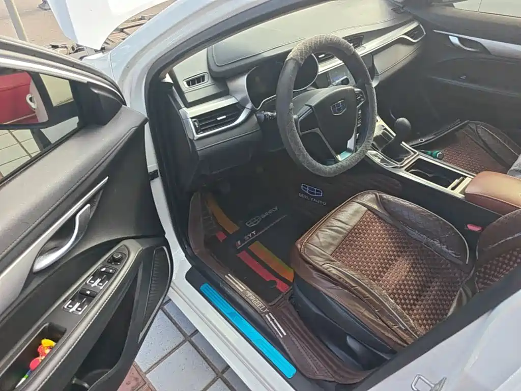 Geely Emgrand — миниатюра 21