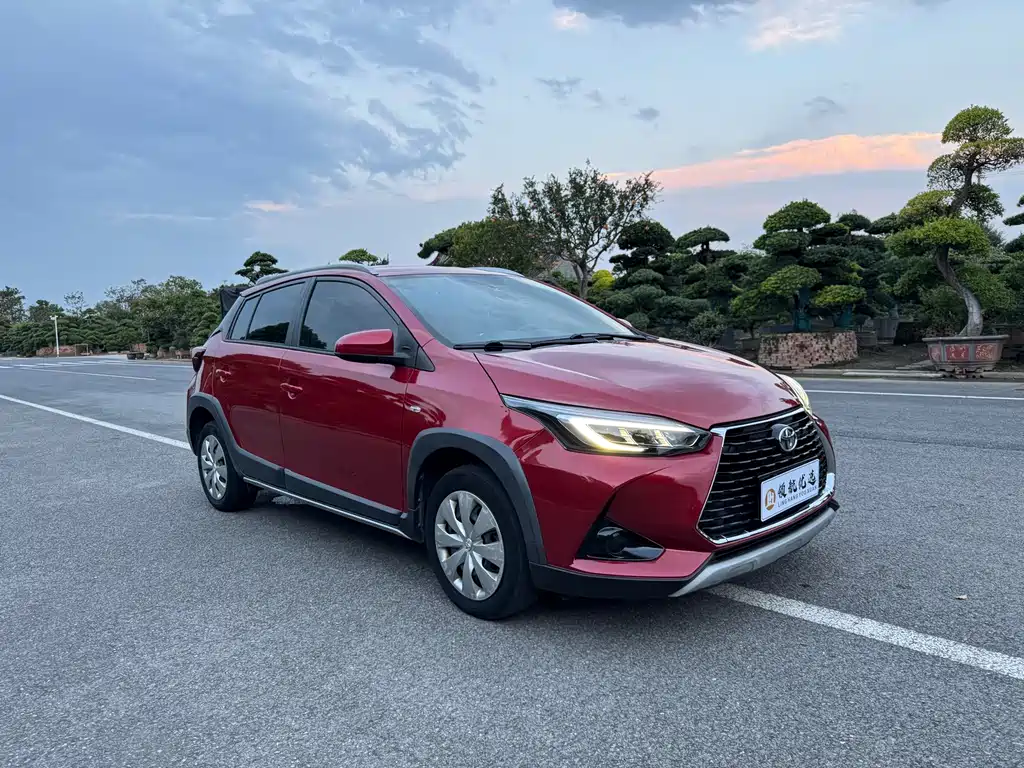 TOYOTA YARIS L ZHIXUAN