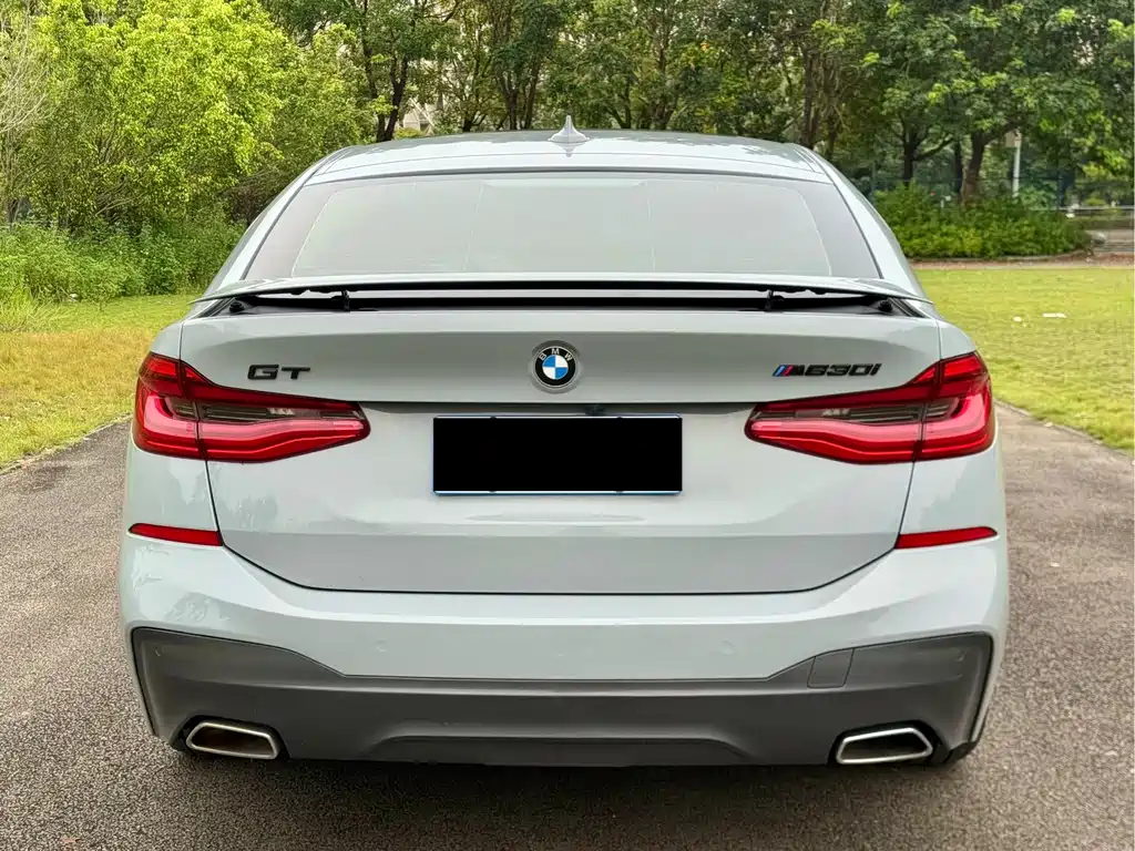 BMW 6 Series GT — миниатюра 8