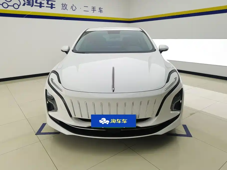 Hongqi Hongqi E-QM5 — миниатюра 2