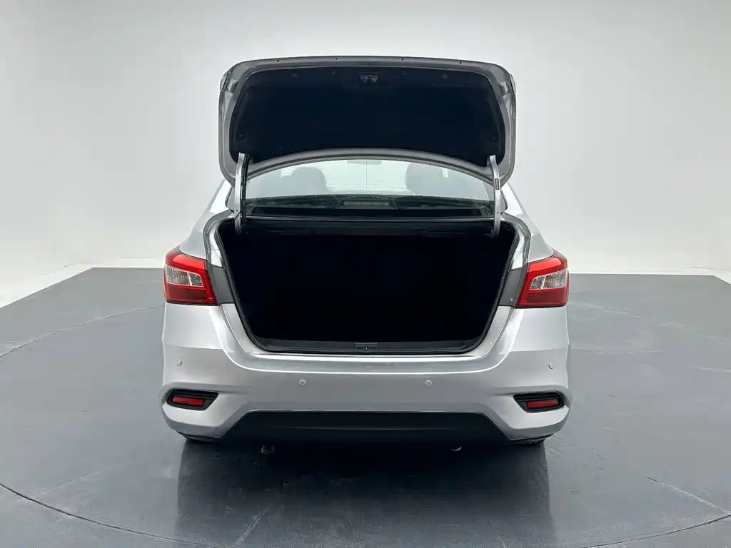 Nissan Sylphy — миниатюра 9