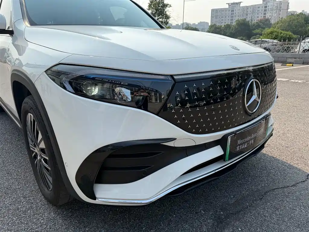 Mercedes-Benz EQB — миниатюра 9