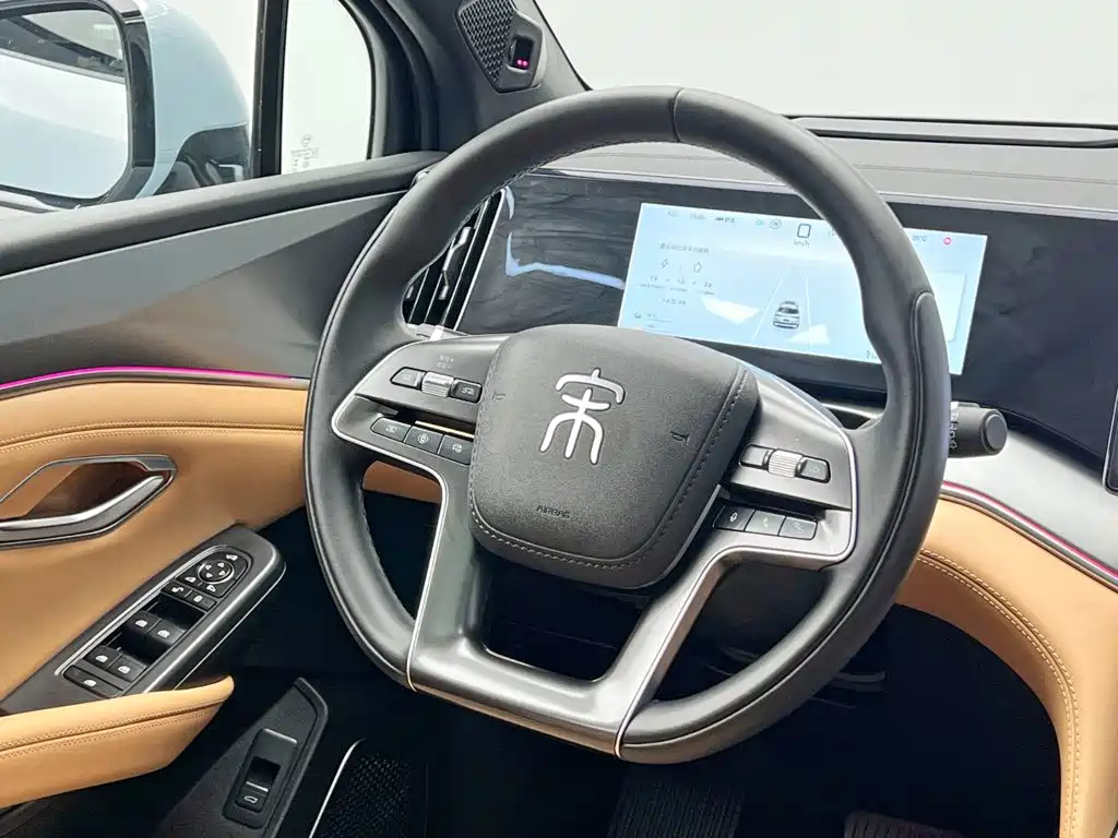 BYD L DM-i — миниатюра 21