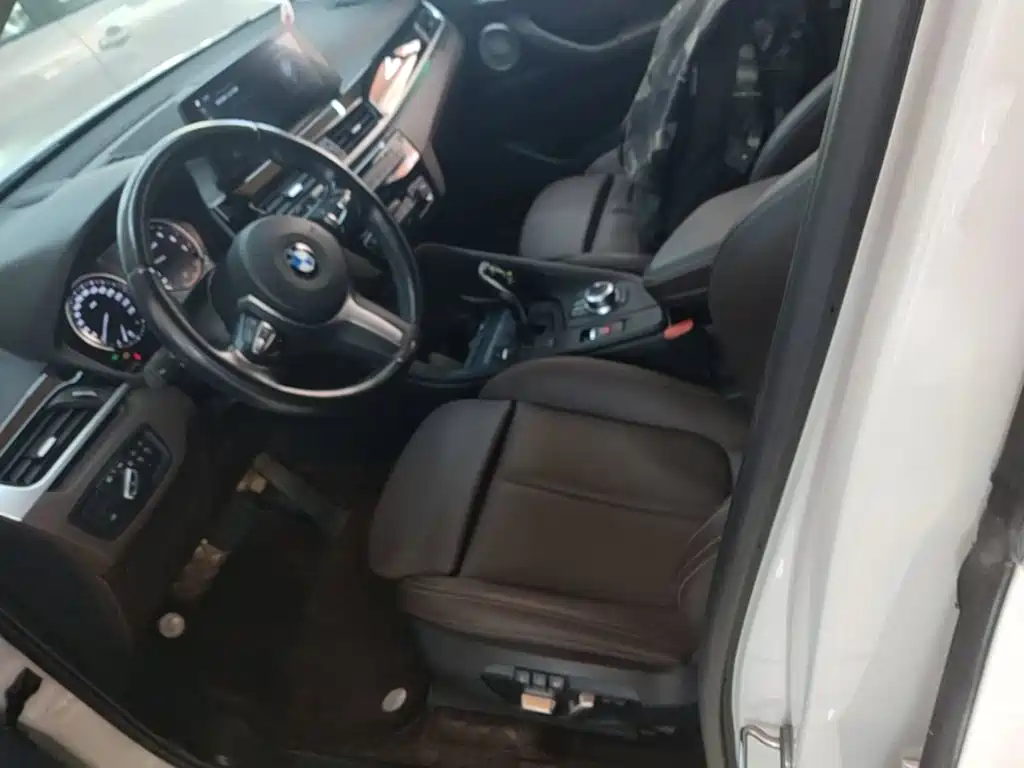BMW X1 — миниатюра 11