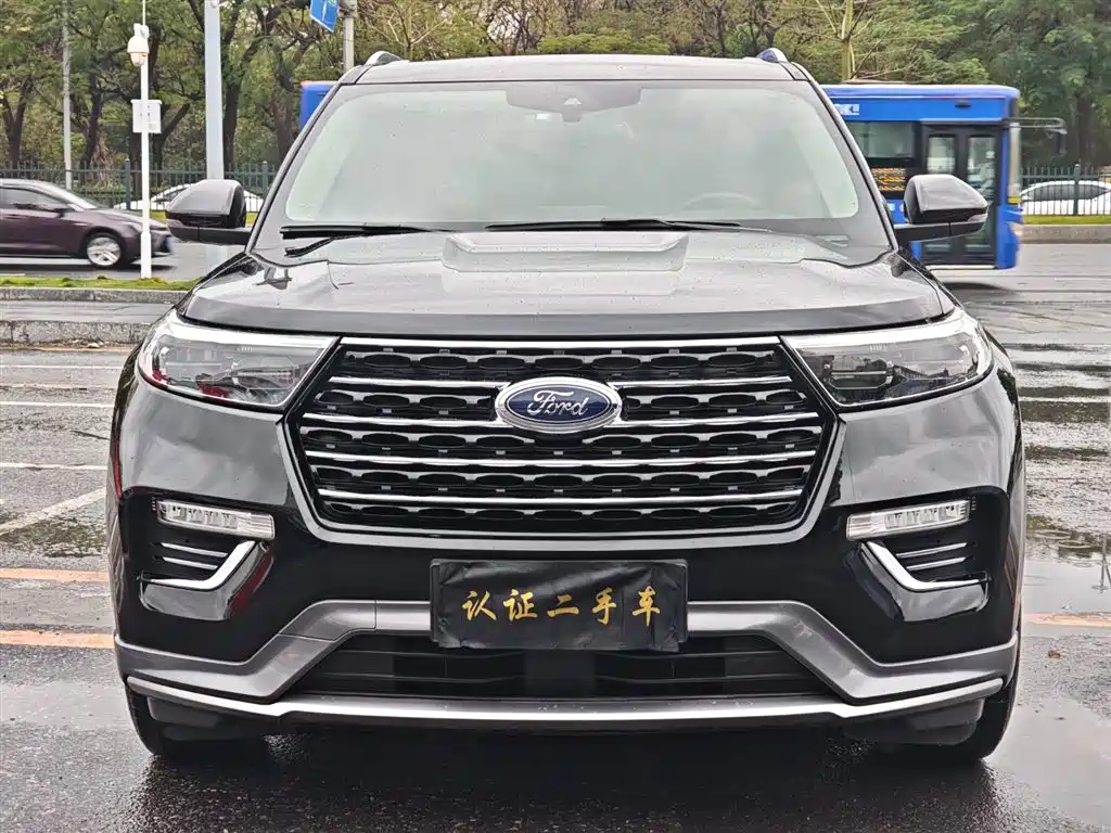FORD EXPLORER