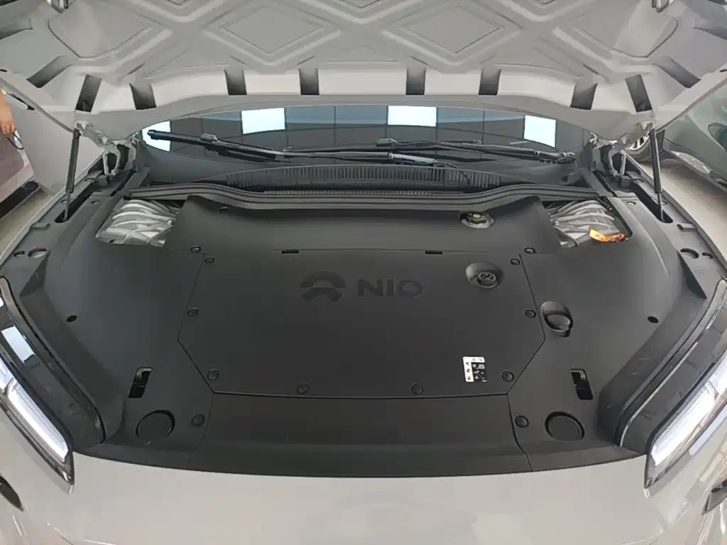 NIO ET5T — миниатюра 20