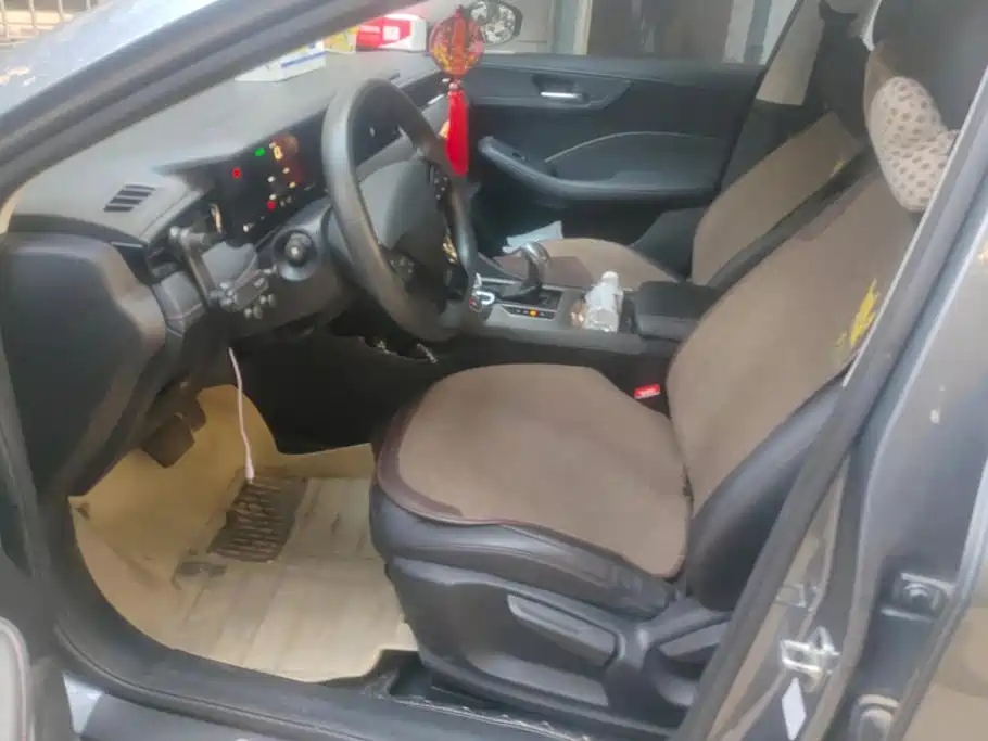 Roewe i5 — миниатюра 9