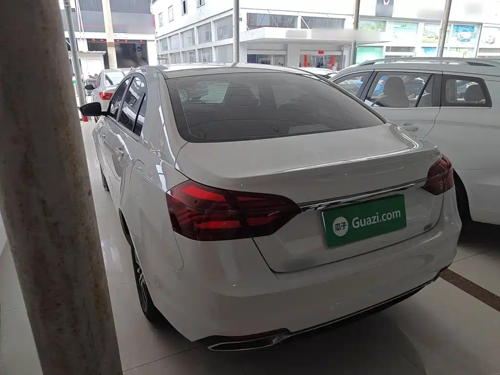 Geely Emgrand — миниатюра 23