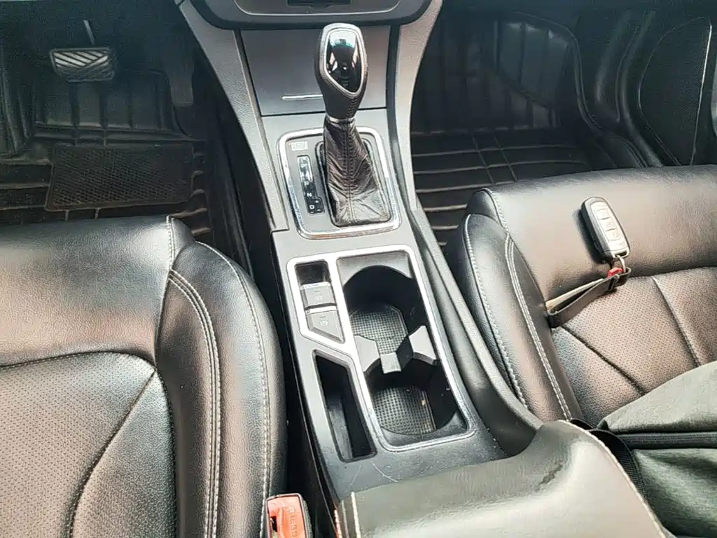 Geely Emgrand — миниатюра 14