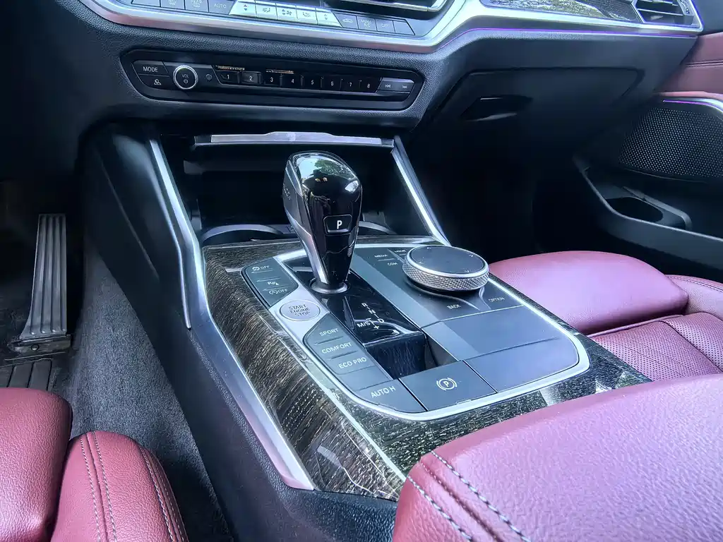 BMW 3 Series — миниатюра 11