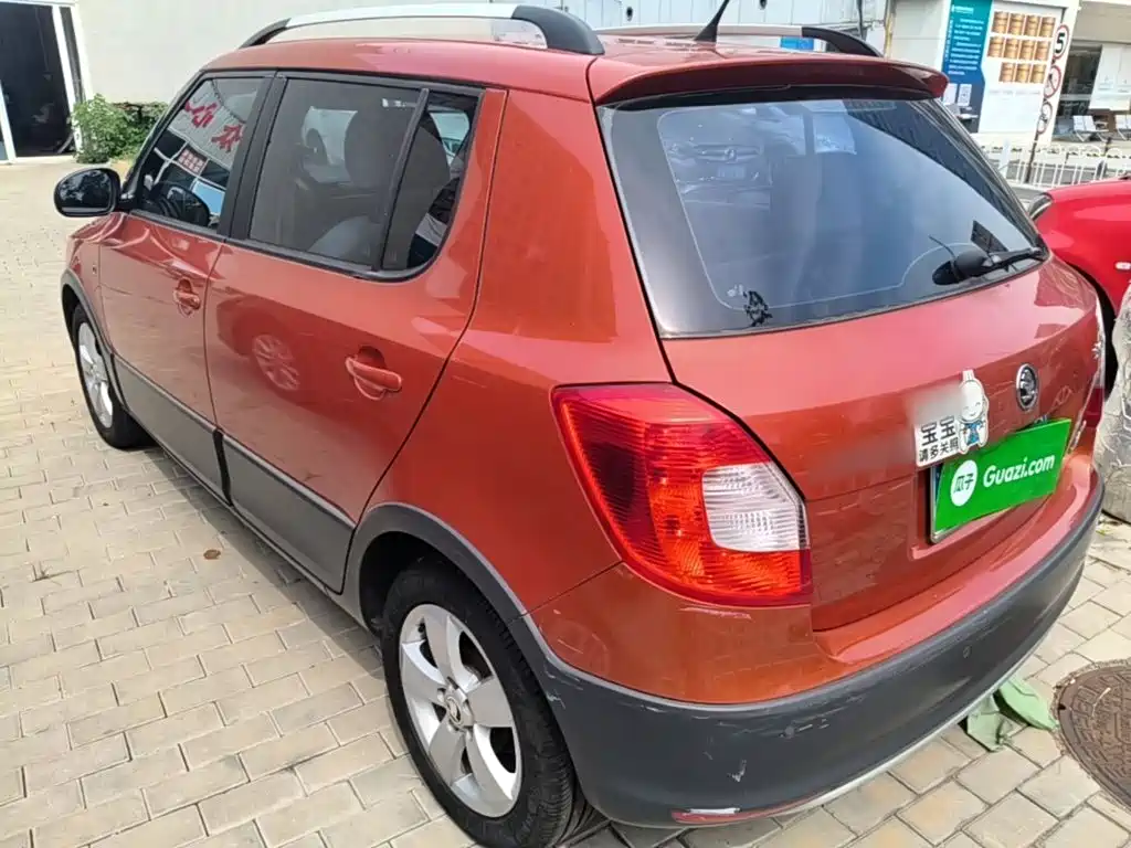 Skoda Fabia — миниатюра 5