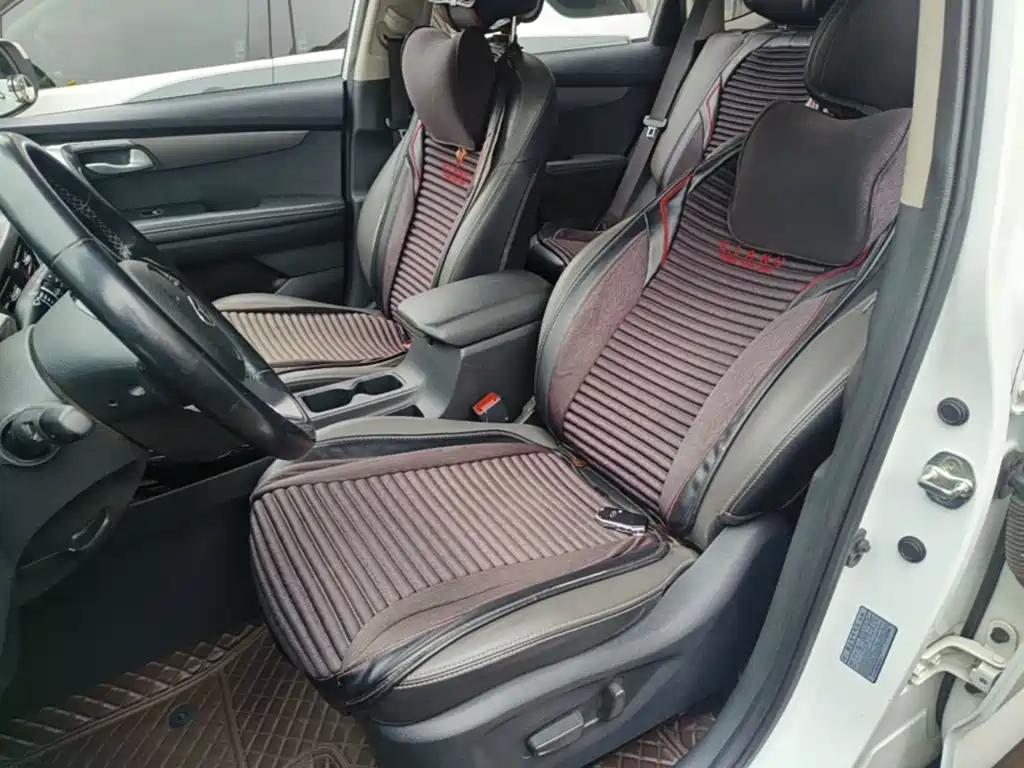 Kia Sportage — миниатюра 15