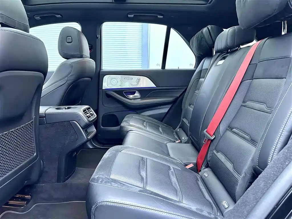 MERCEDES-BENZ GLE AMG