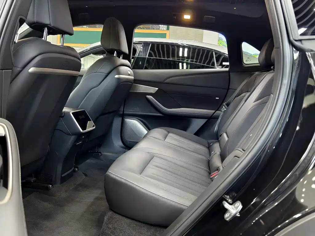 Onvo L60 2025 60kWh