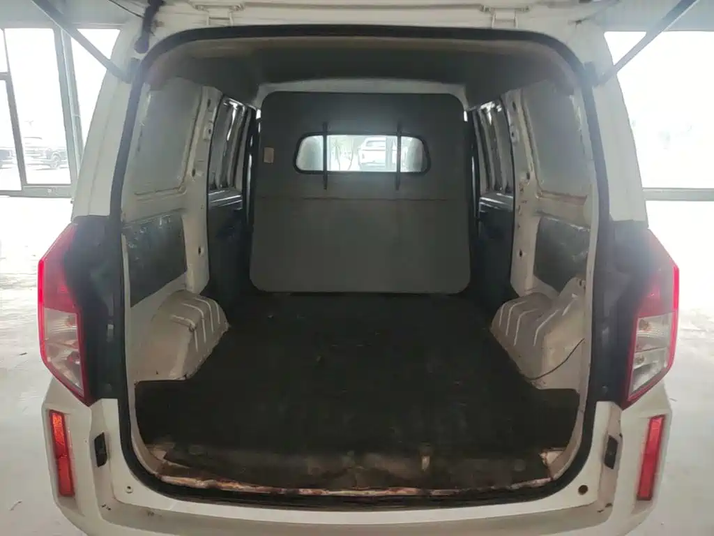 Wuling Hongguang PLUS — миниатюра 19
