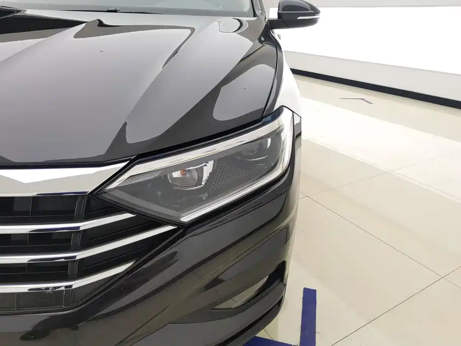 Volkswagen Sagitar — миниатюра 5