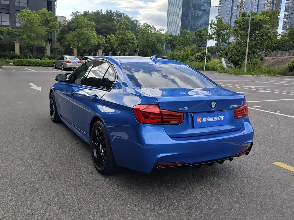 BMW 3 Series — миниатюра 17