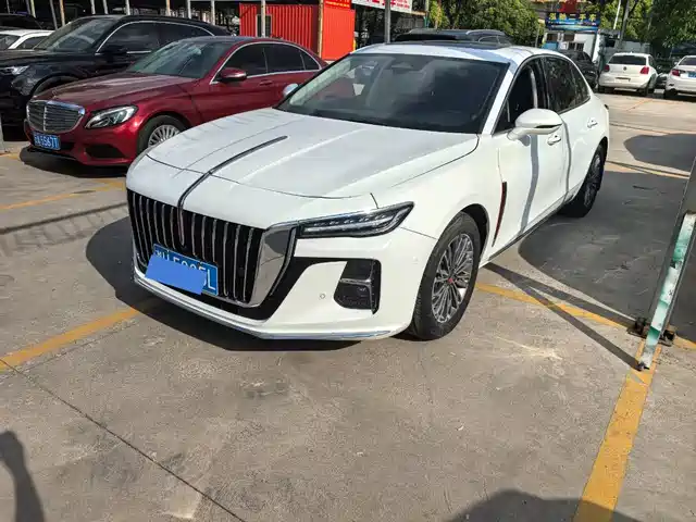2023 Hongqi H5