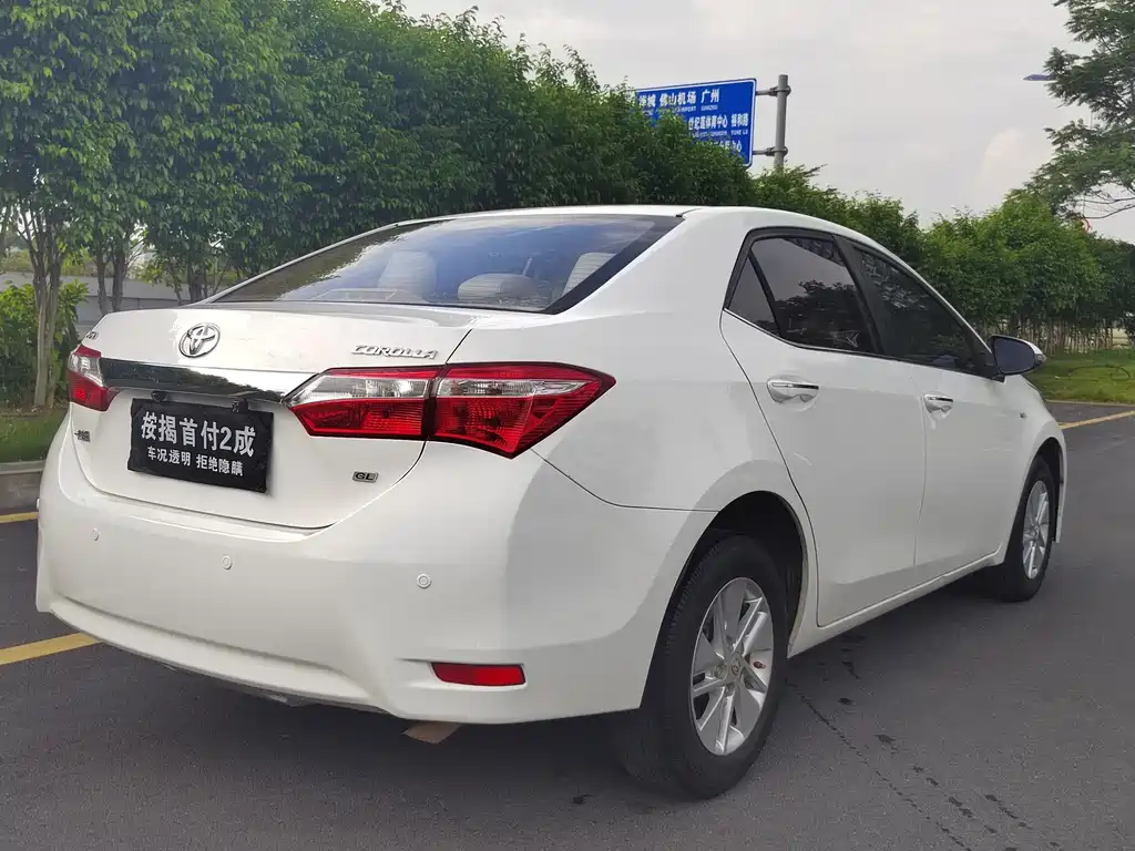 Toyota Corolla — миниатюра 6