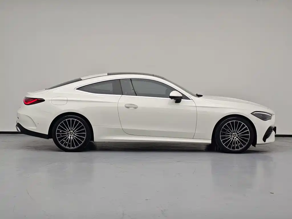 Mercedes-Benz CLE — миниатюра 8