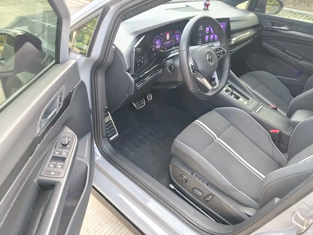 Volkswagen Golf — миниатюра 13