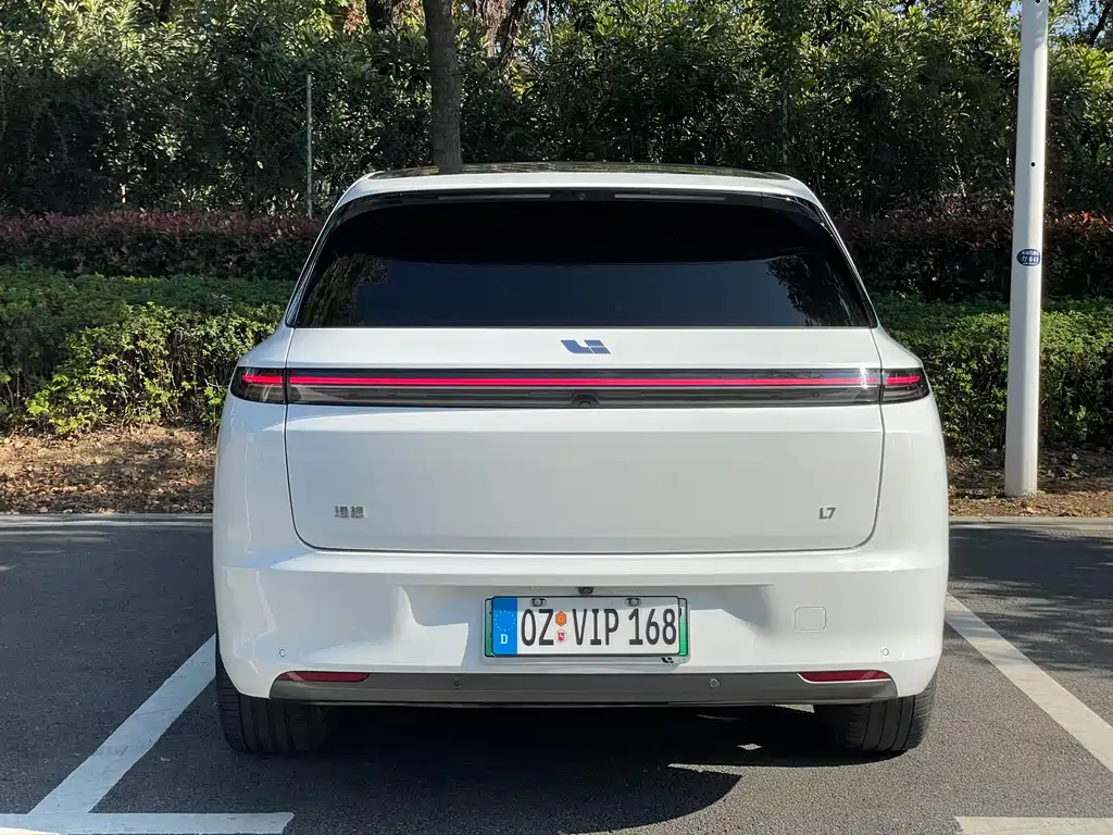 Li Auto IDEAL L7