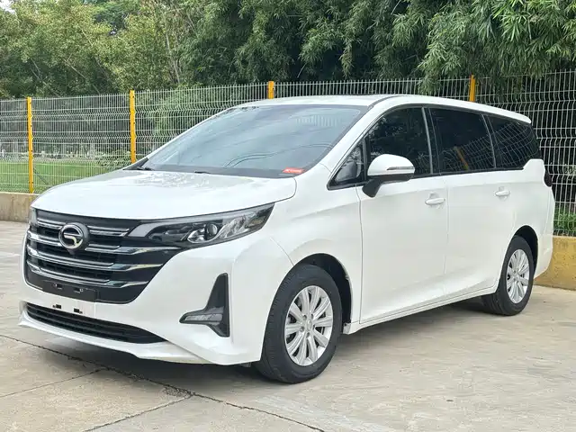 GAC TRUMPCHI M6 2021