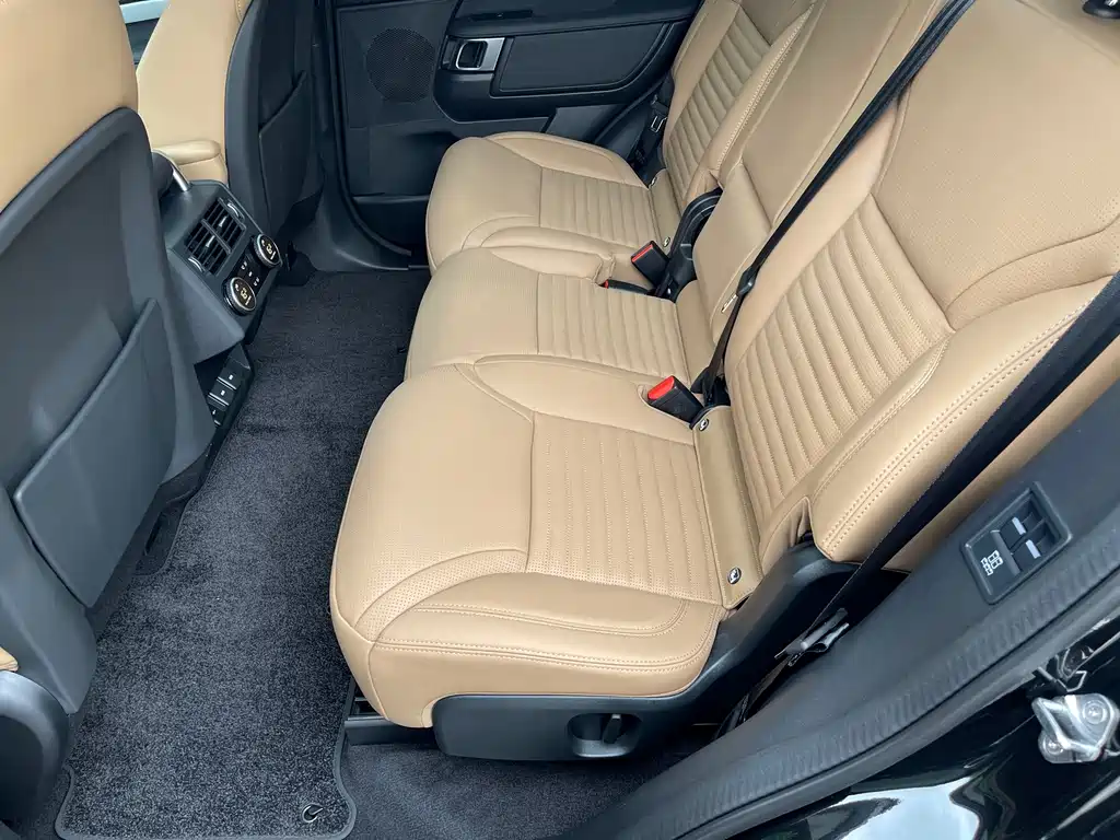 Land Rover Discovery — миниатюра 5