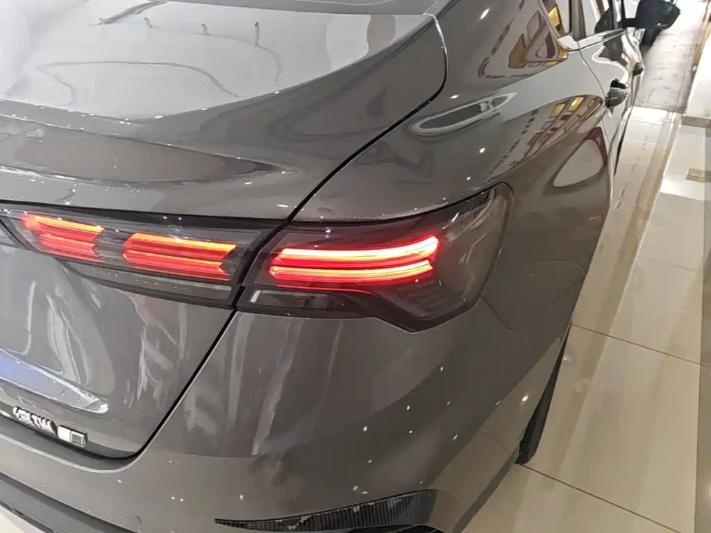 Geely Binrui — миниатюра 8