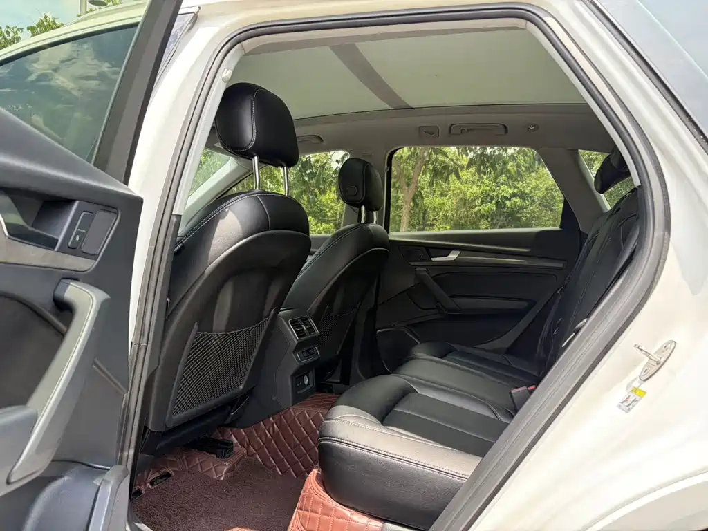 Audi Q5L — миниатюра 7