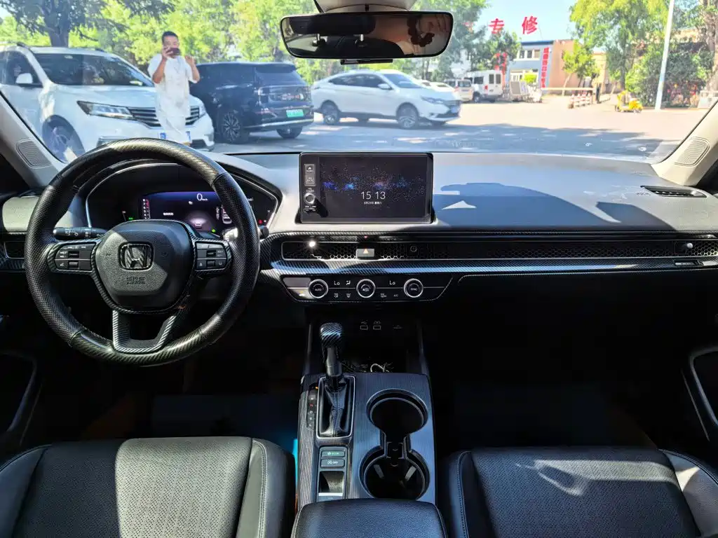 Honda Civic — миниатюра 4