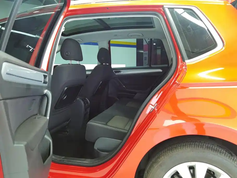 Volkswagen Golf Sportsvan — миниатюра 11