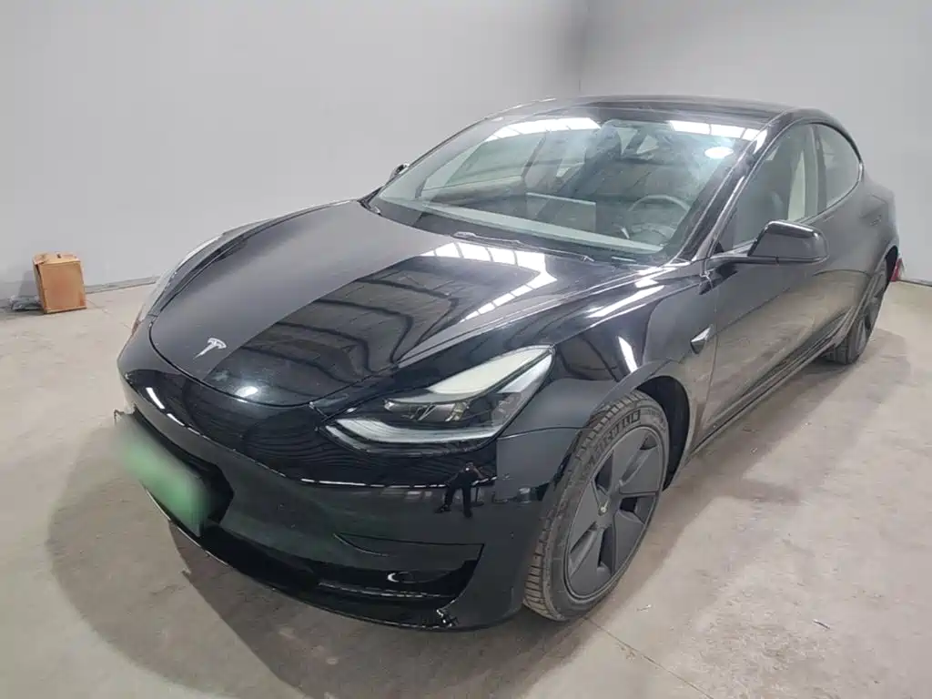 Tesla Model 3 — миниатюра 2