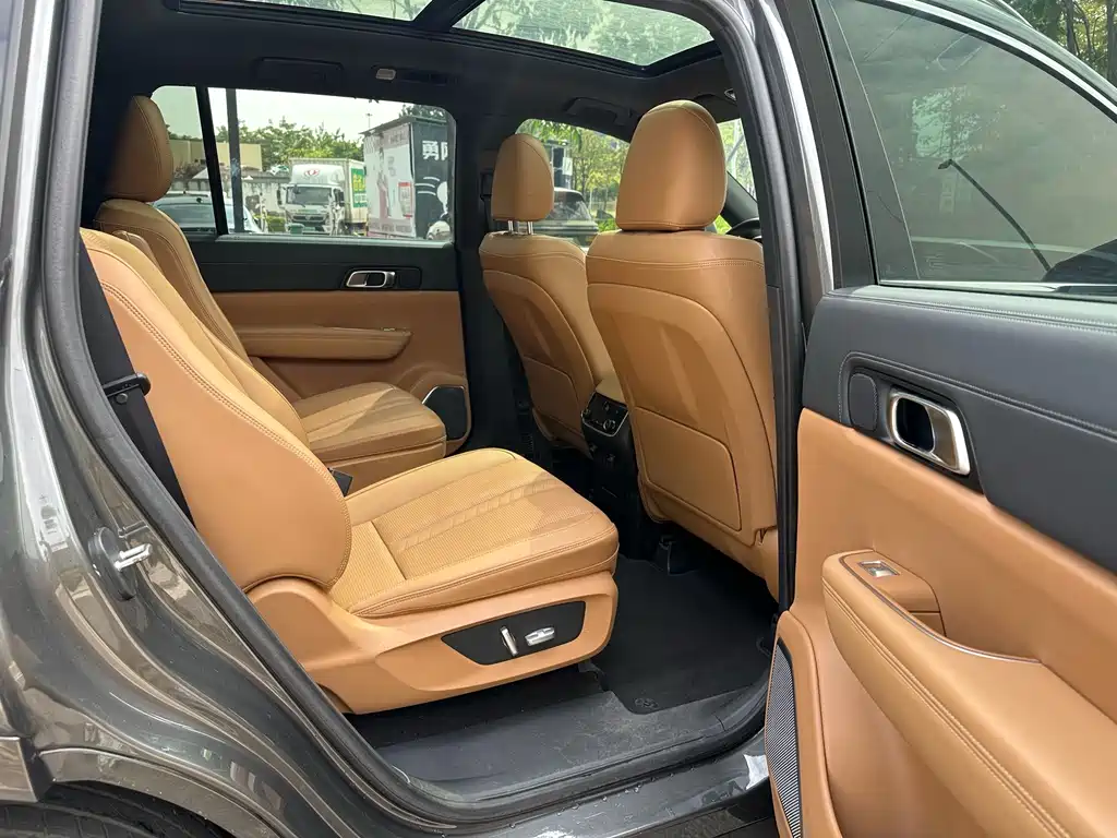 Li Auto Li ONE — миниатюра 16