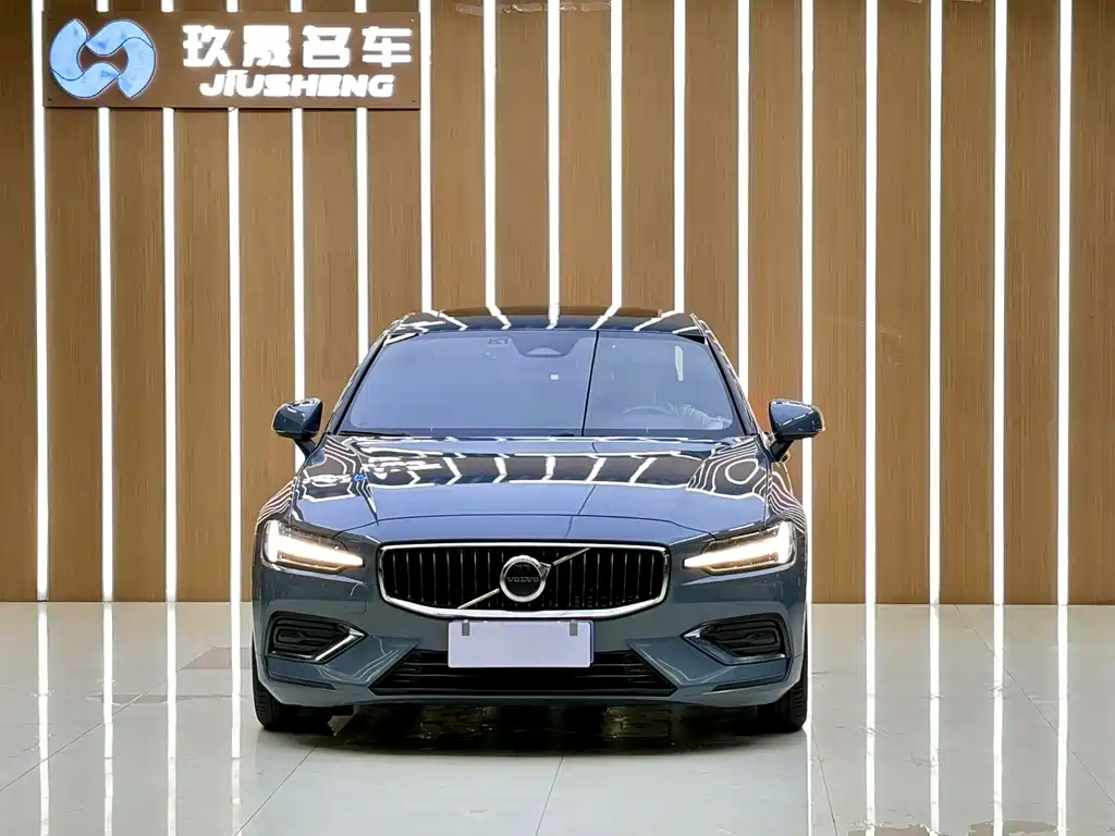 Volvo S60 — миниатюра 2