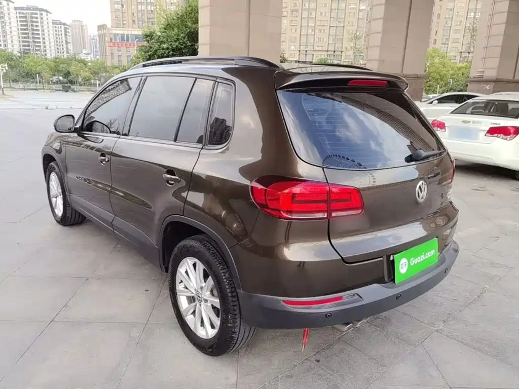 Volkswagen Tiguan — миниатюра 5