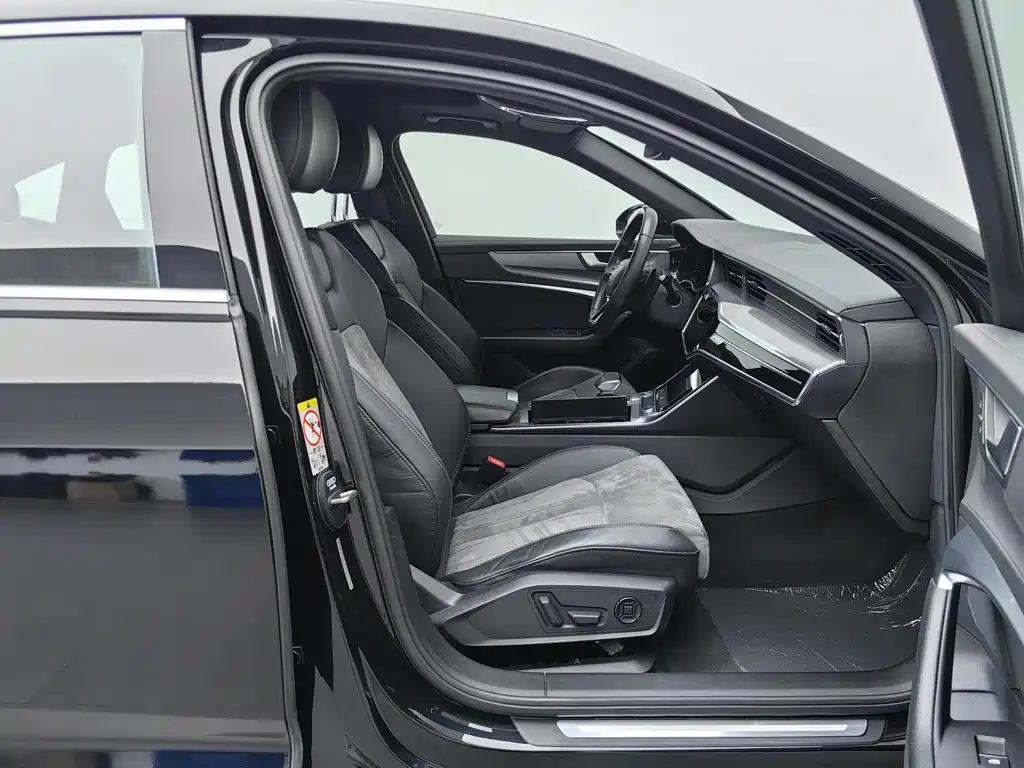 Audi A6L — миниатюра 23
