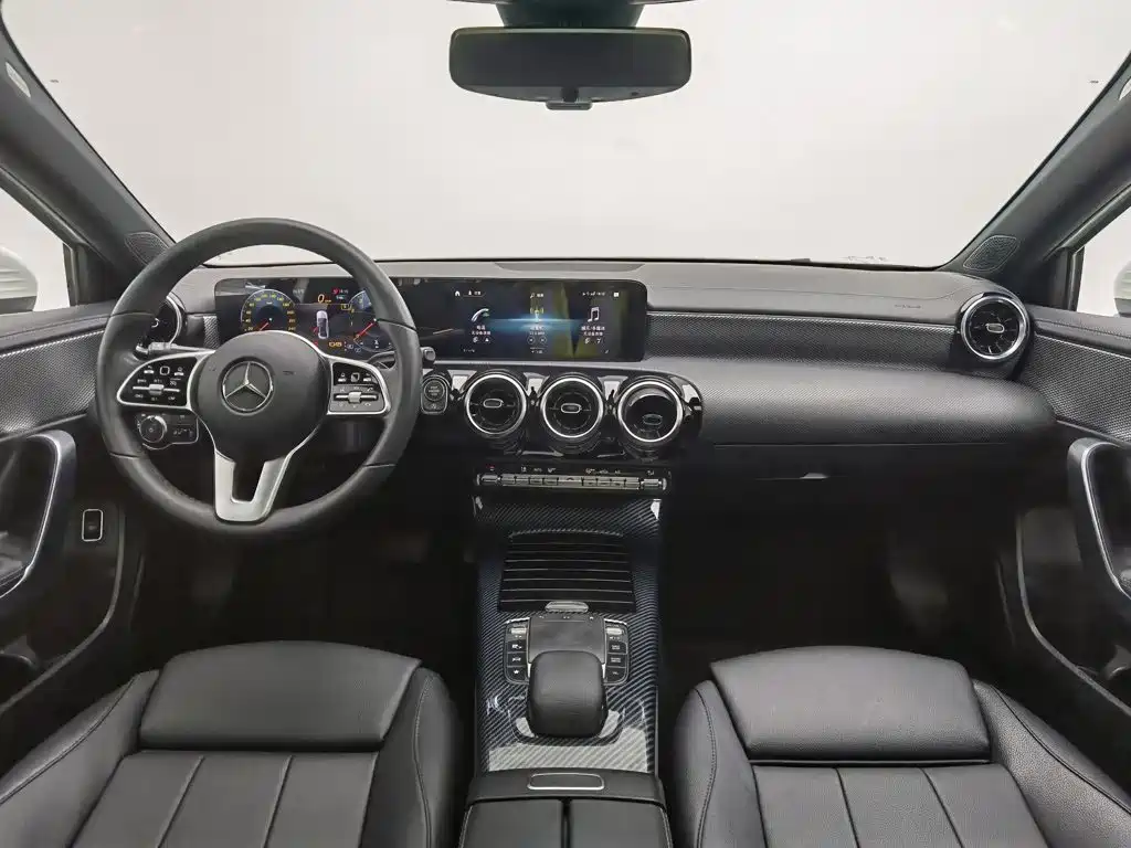 Mercedes-Benz A-Class — миниатюра 5