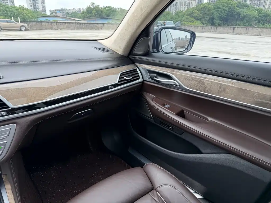 BMW 7 Series — фотографии объявления, Фото 18