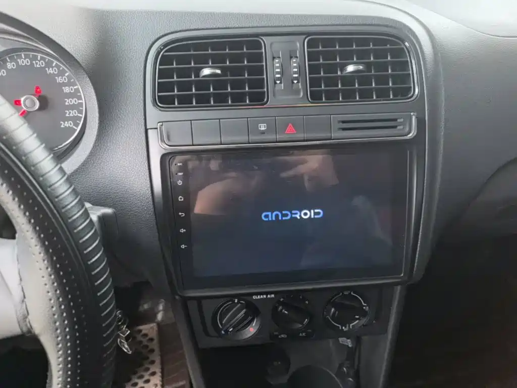 Volkswagen Polo — миниатюра 13