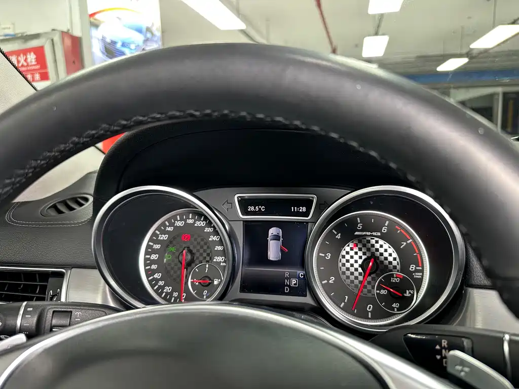 Mercedes-Benz GLE AMG — миниатюра 30