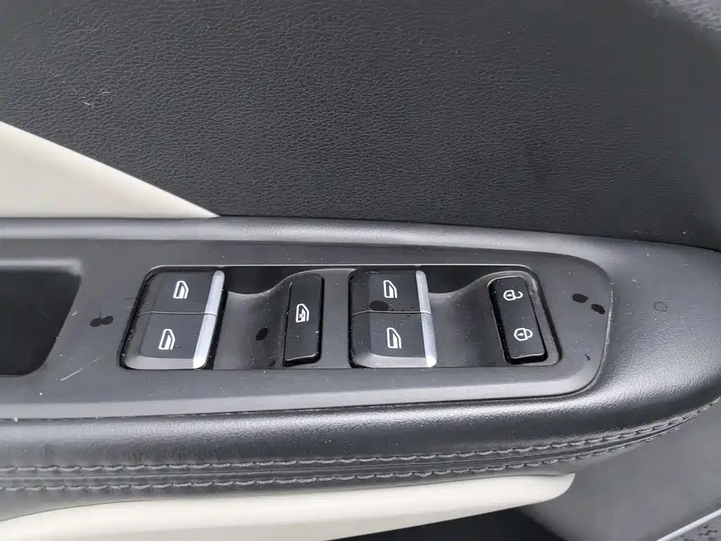 Geely Binrui — миниатюра 9