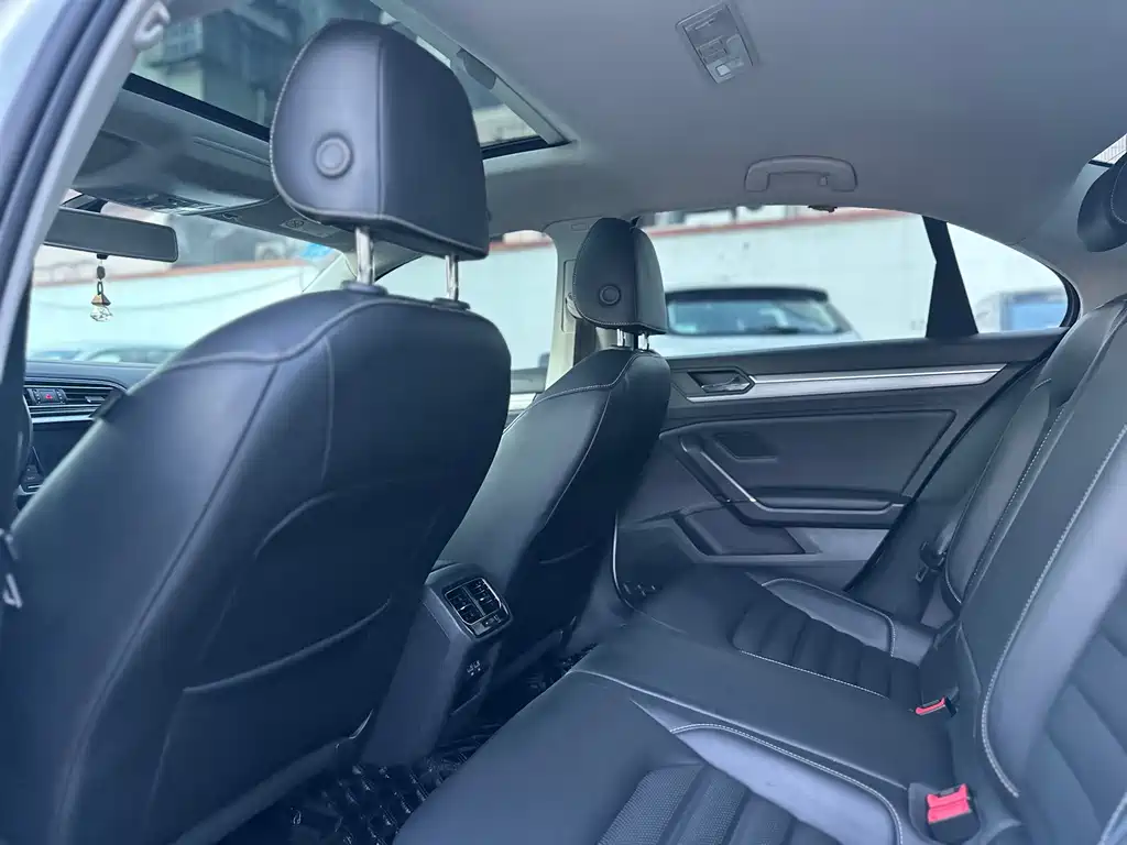 Volkswagen Lamando — миниатюра 6