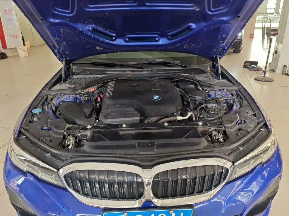 BMW 3 Series — миниатюра 8