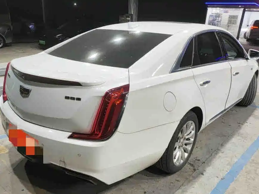 Cadillac XTS — миниатюра 6