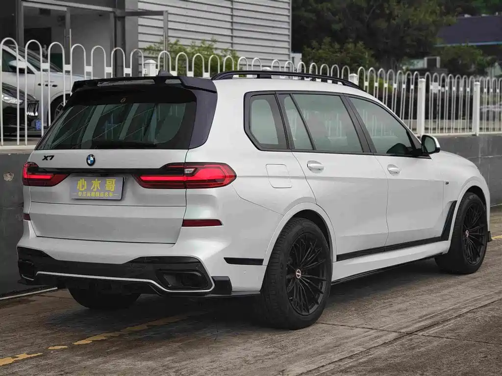 BMW X7 2021 xDrive40i Premium M Sport