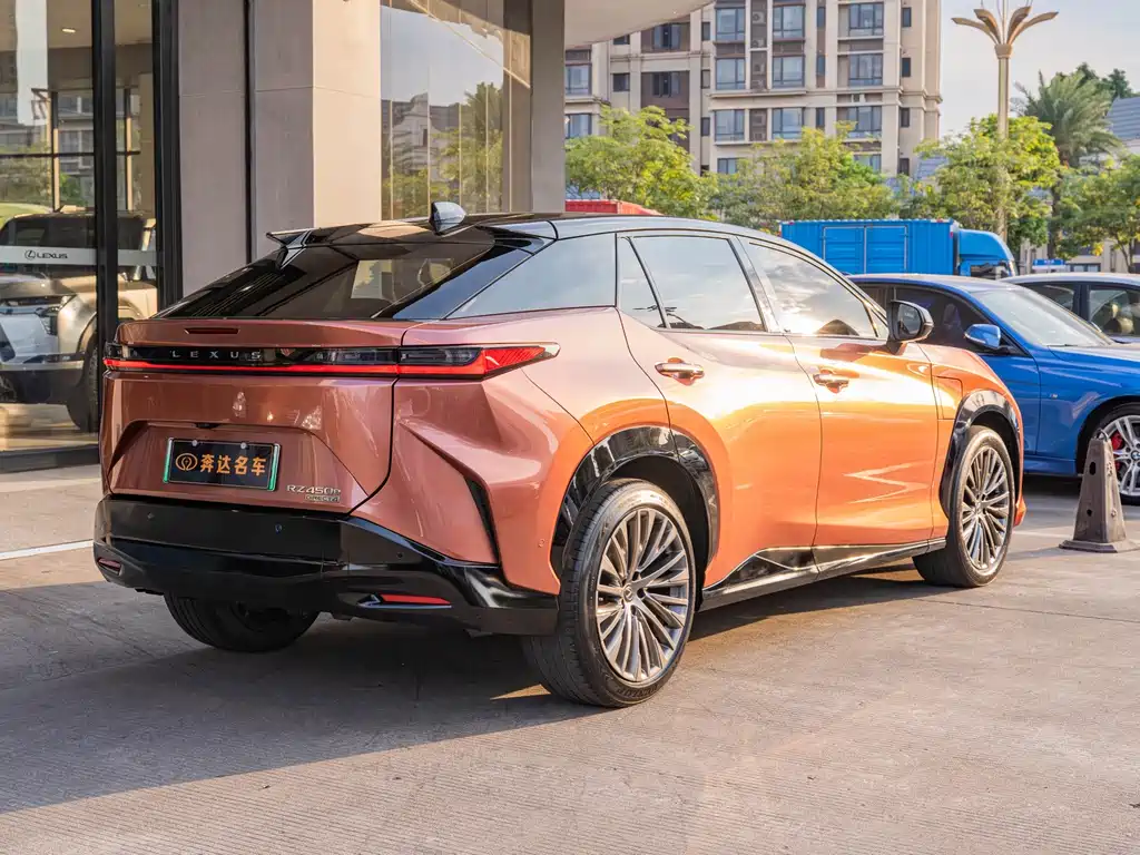Lexus RZ — миниатюра 3