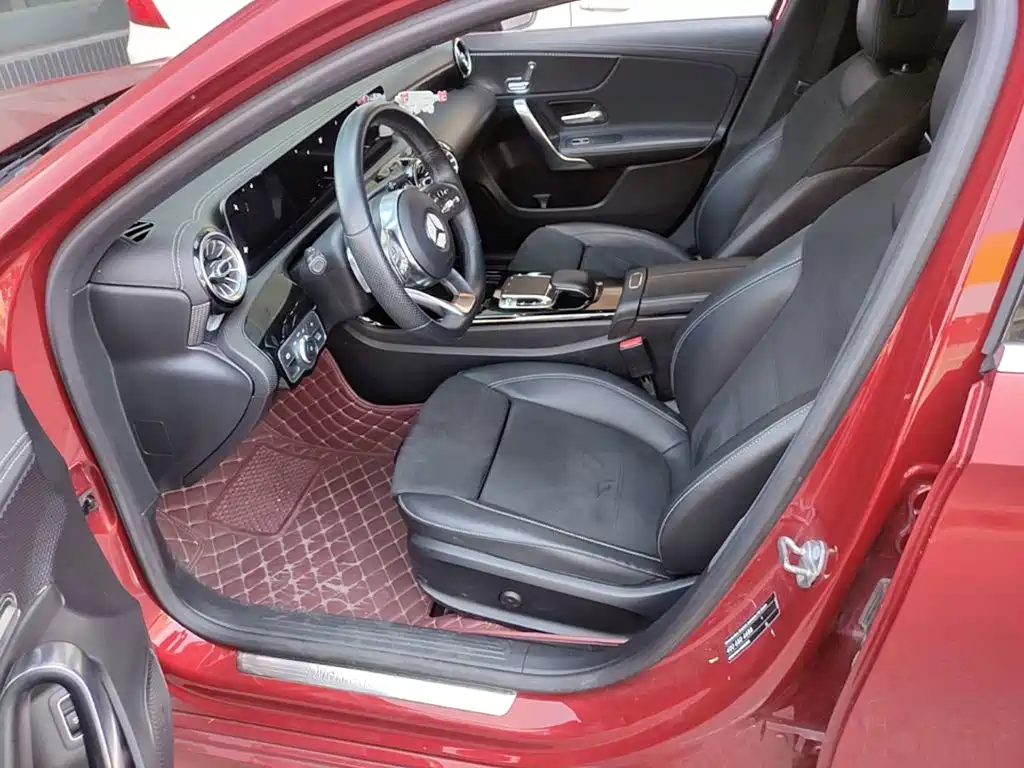 Mercedes-Benz A-Class — миниатюра 15
