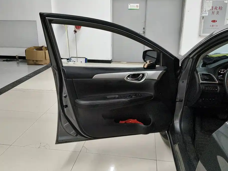 Nissan Sylphy — миниатюра 7