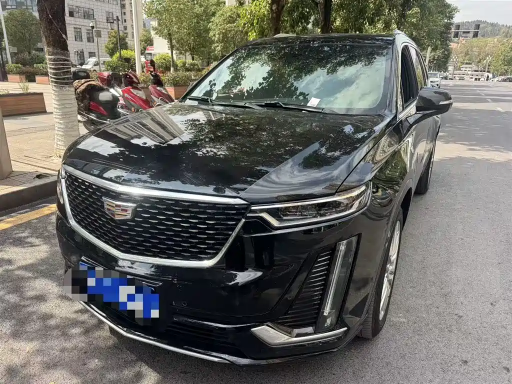 Cadillac XT6 2022 2.0T мест Luxury